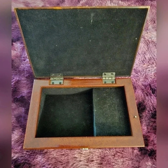 Bradford Exchange Thomas Kinkade Mom Jewelry Music Box - Picture 8 of 8